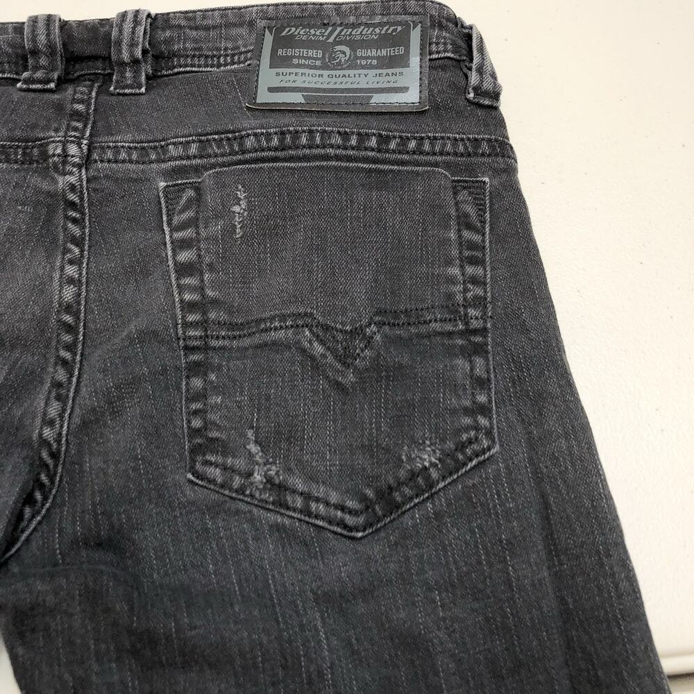 Diesel Safado-R Regular Slim Straight Men’s Jeans 30x25 Button Black Distressed - Picture 11 of 13